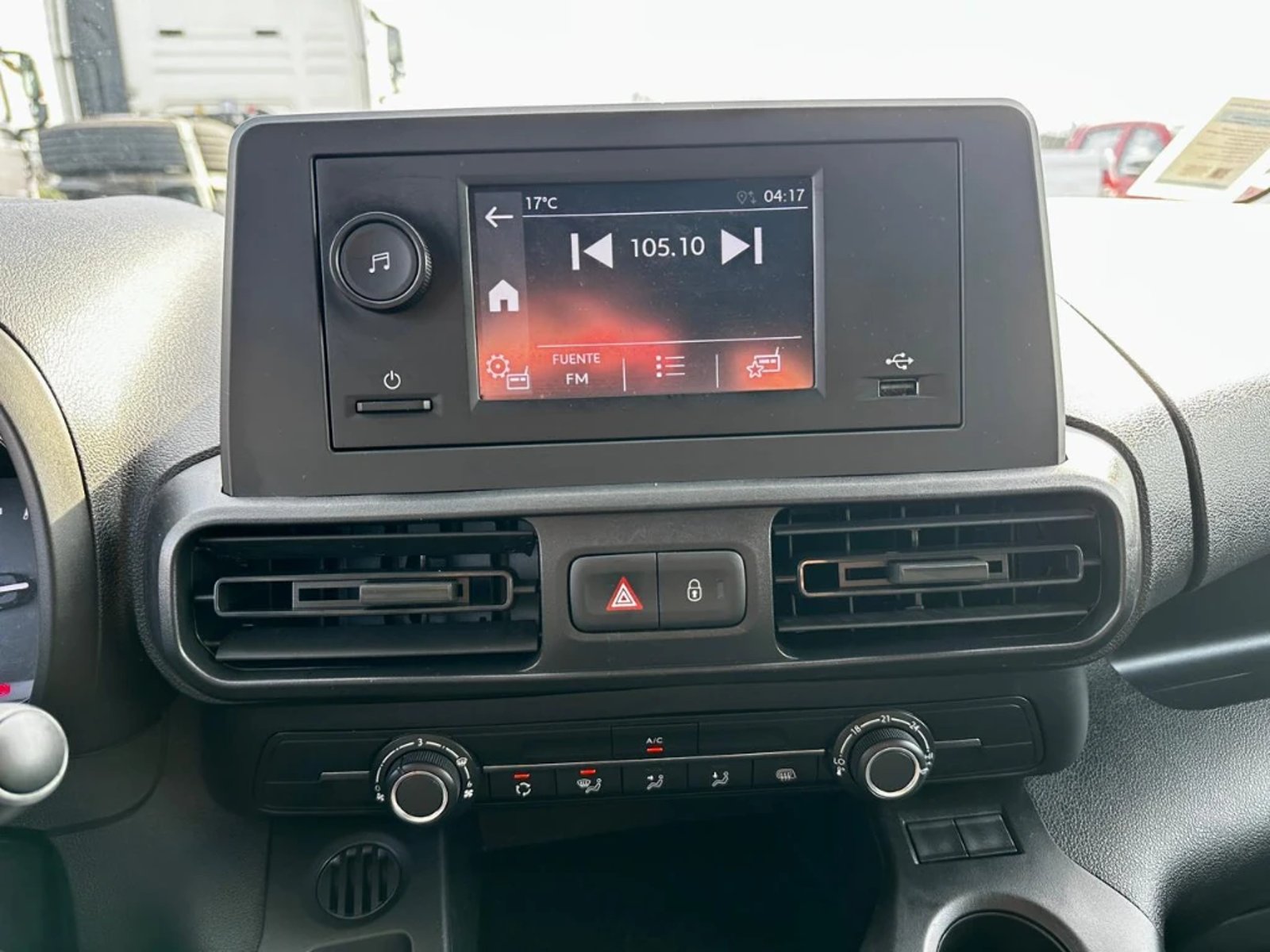 CITROEN BERLINGO 2024 - Imagen 8 de 20