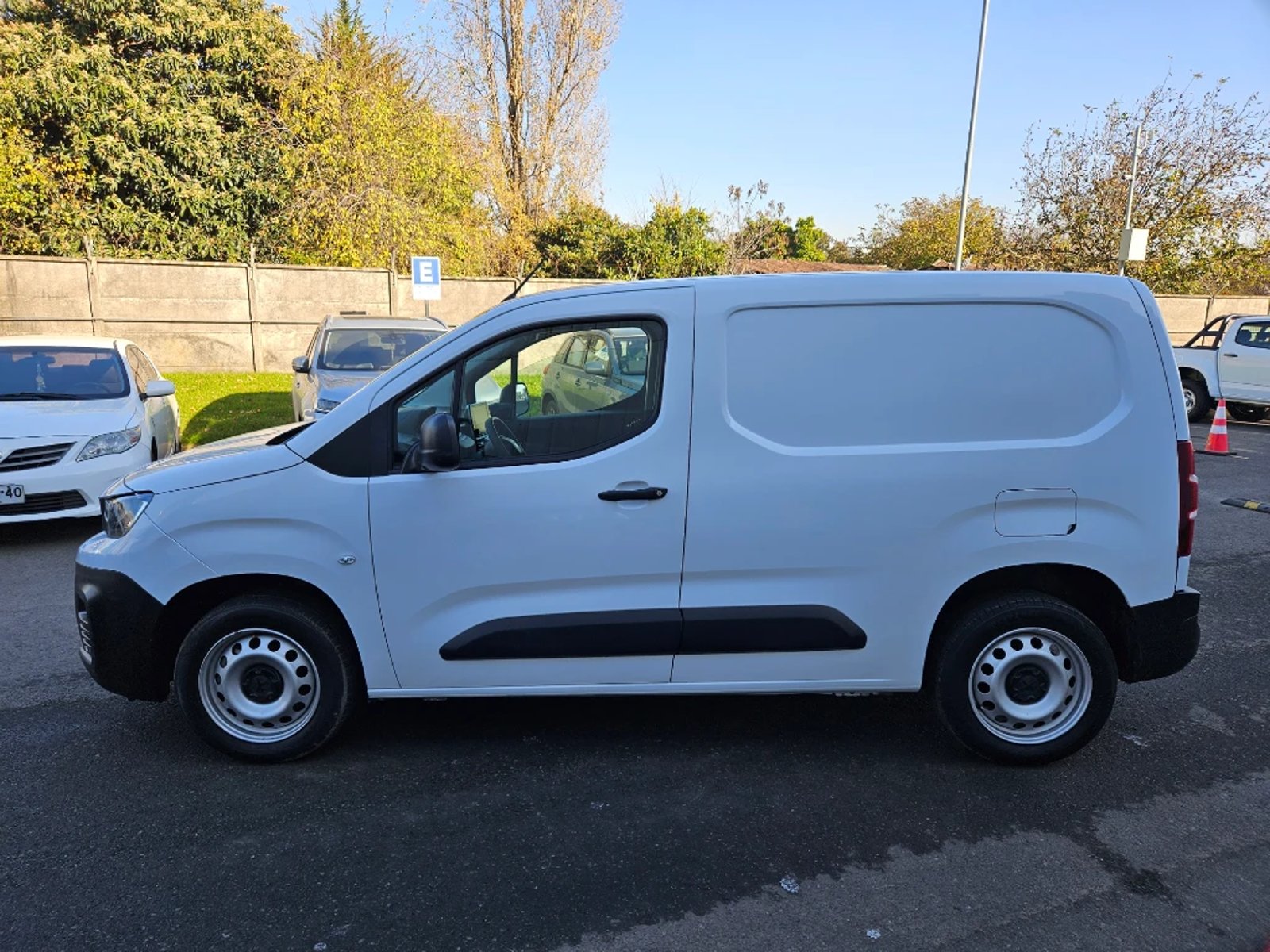 PEUGEOT PARTNER 2024 - Imagen 8 de 20