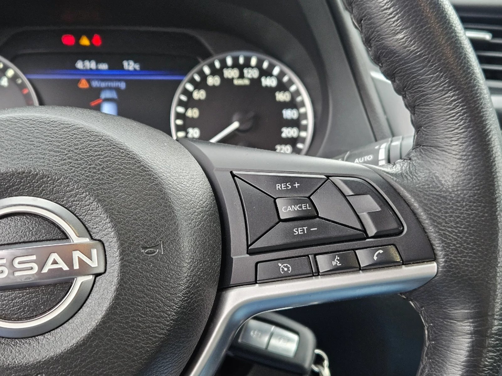 Nissan Navara 2023 - Imagen 19 de 20