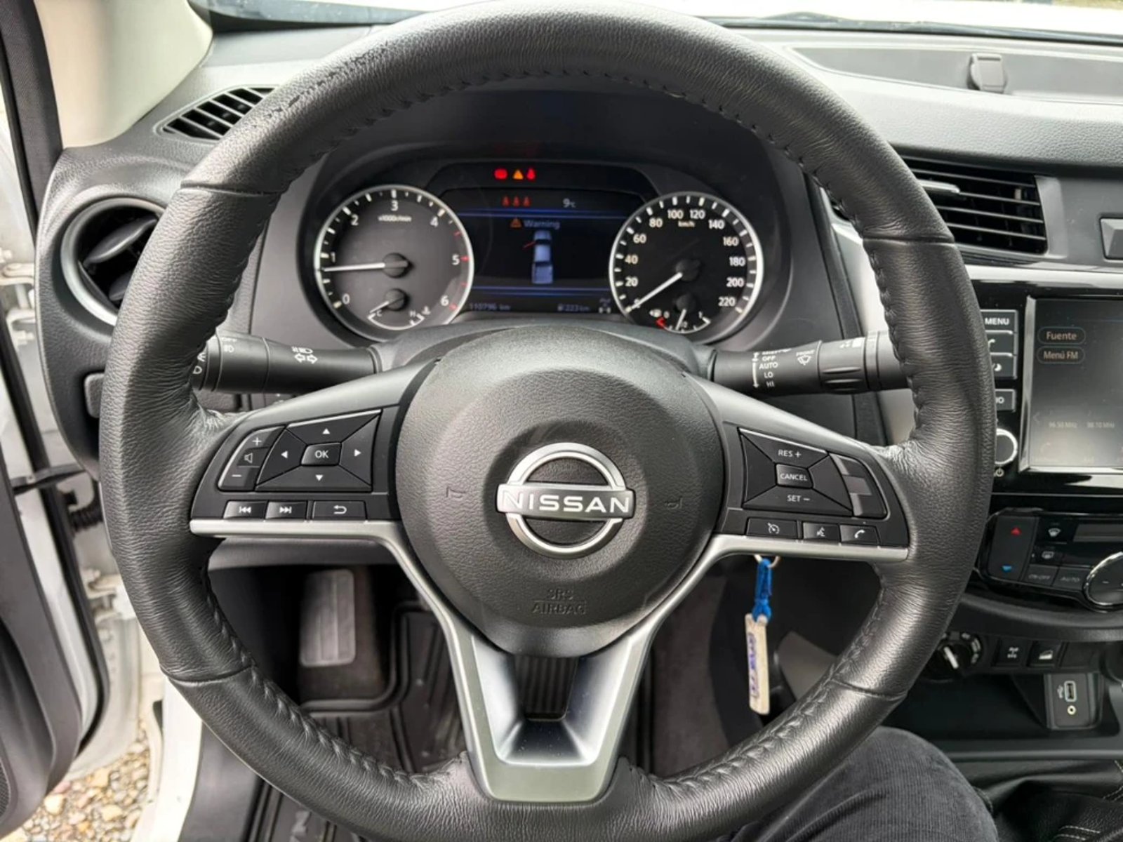 Nissan Navara 2023 - Imagen 17 de 20