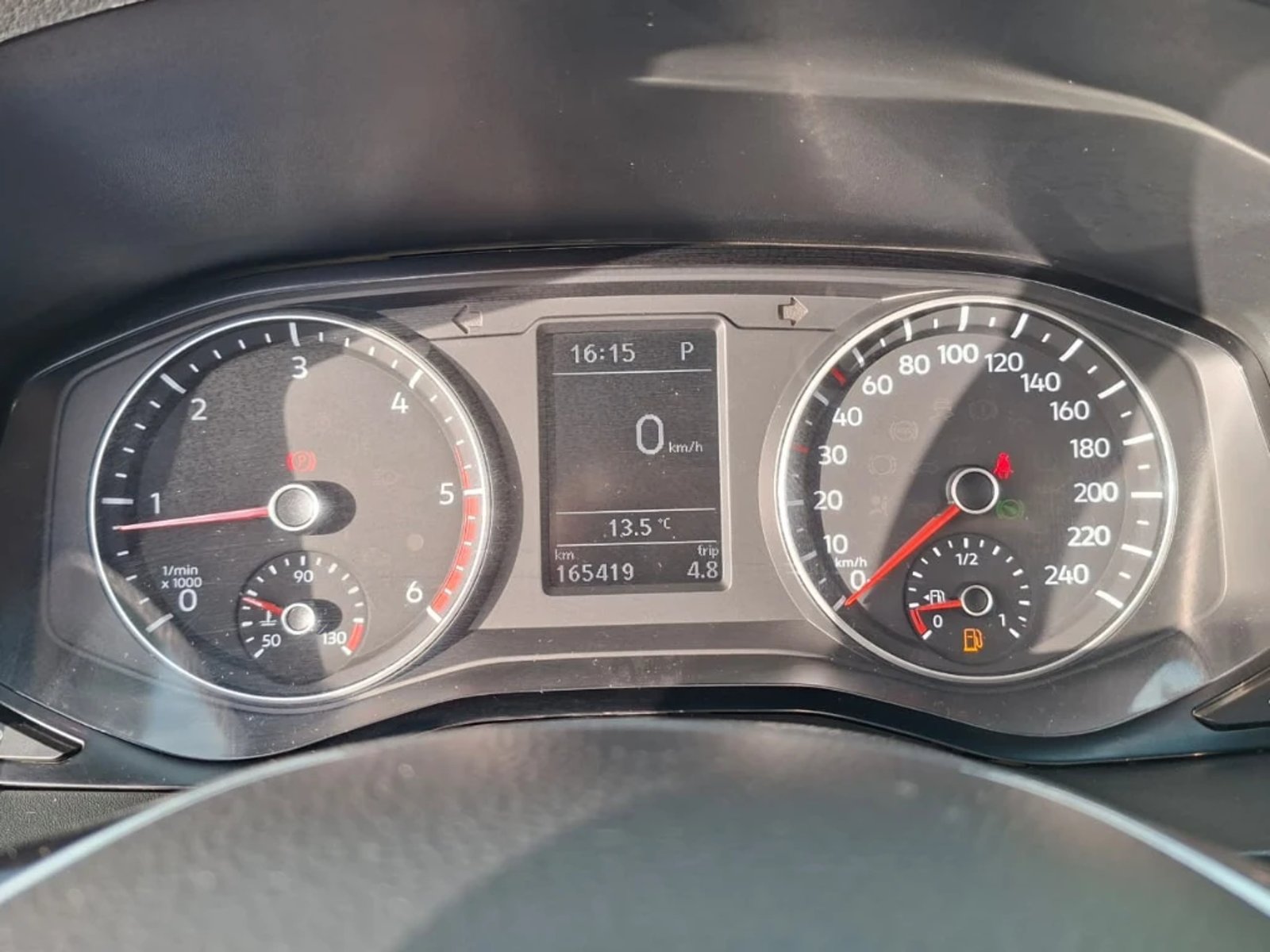 VOLKSWAGEN AMAROK 2023 - Imagen 19 de 20