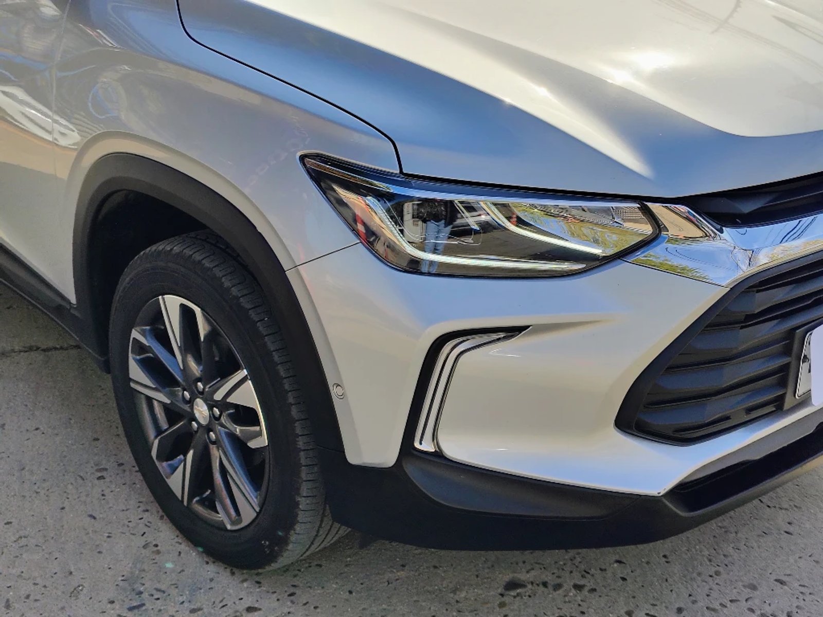 CHEVROLET TRACKER 2024 - Imagen 5 de 20