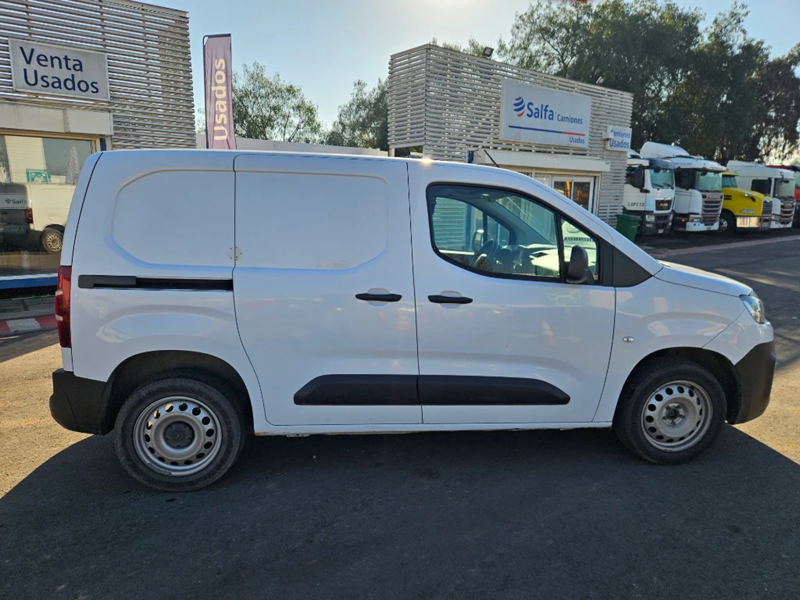 Citroën Berlingo 2024 - Imagen 4 de 20