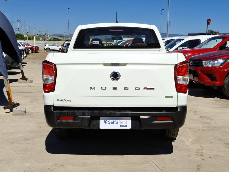 SsangYong Grand musso 2023 - Imagen 5 de 20
