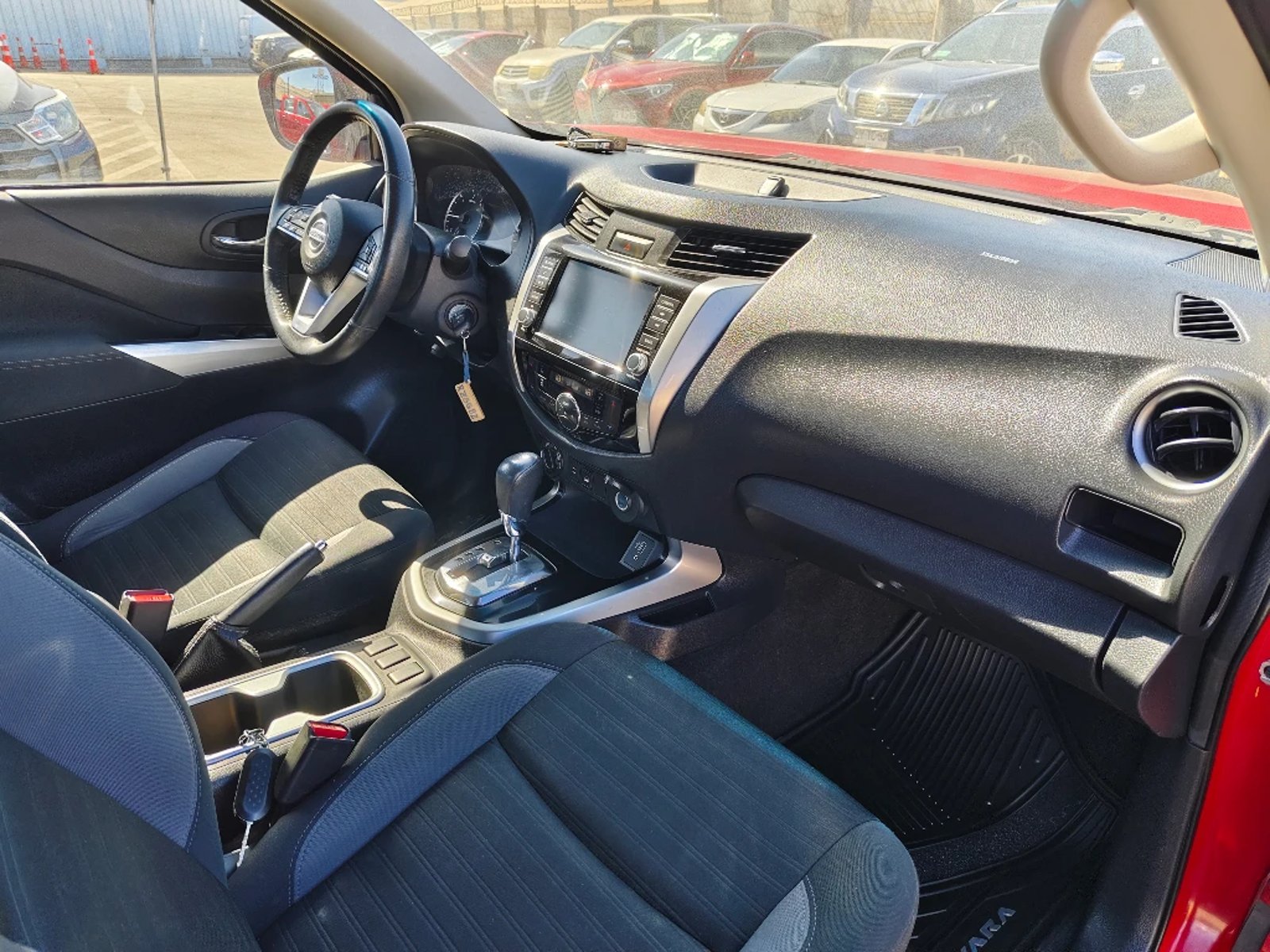 NISSAN NAVARA 2022 - Imagen 14 de 20