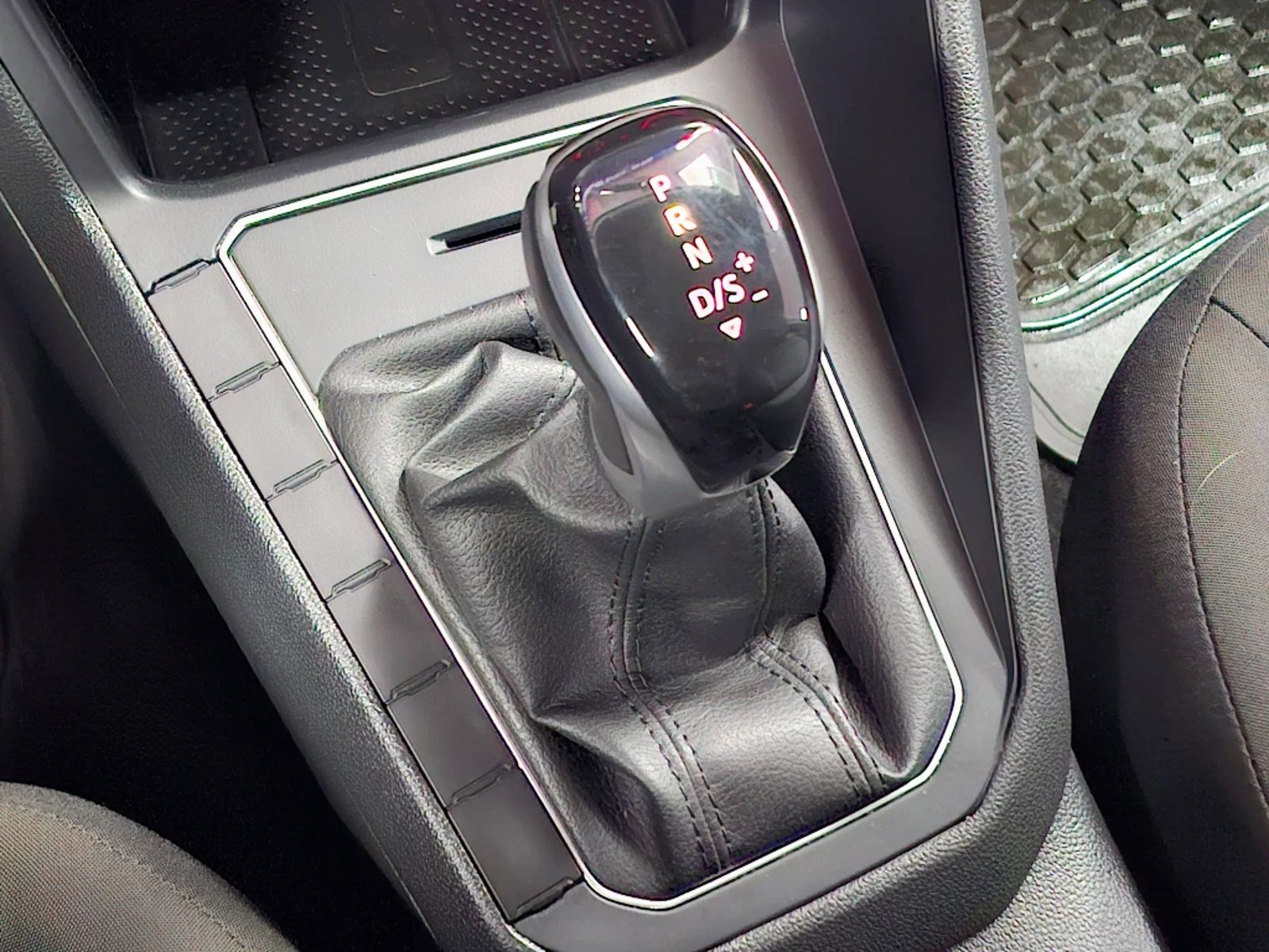 VOLKSWAGEN NIVUS 2024 - Imagen 20 de 20