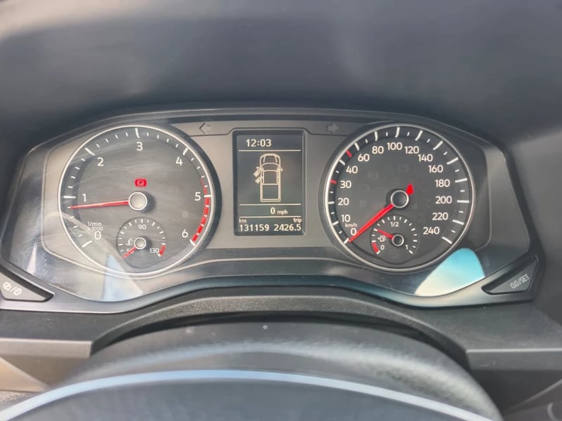 Volkswagen Amarok 2023 - Imagen 19 de 20