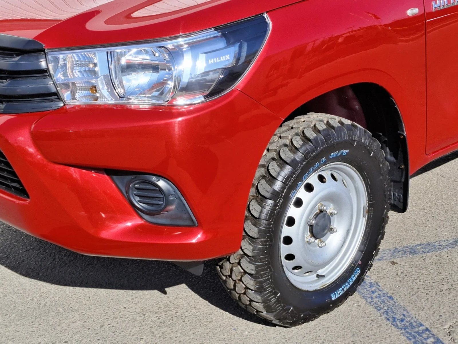 TOYOTA HILUX 2023 - Imagen 7 de 20
