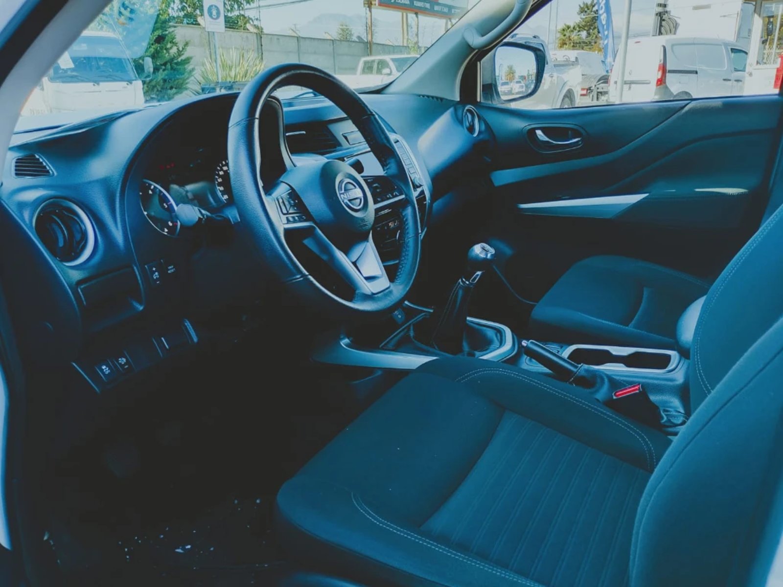 NISSAN NAVARA 2023 - Imagen 11 de 20