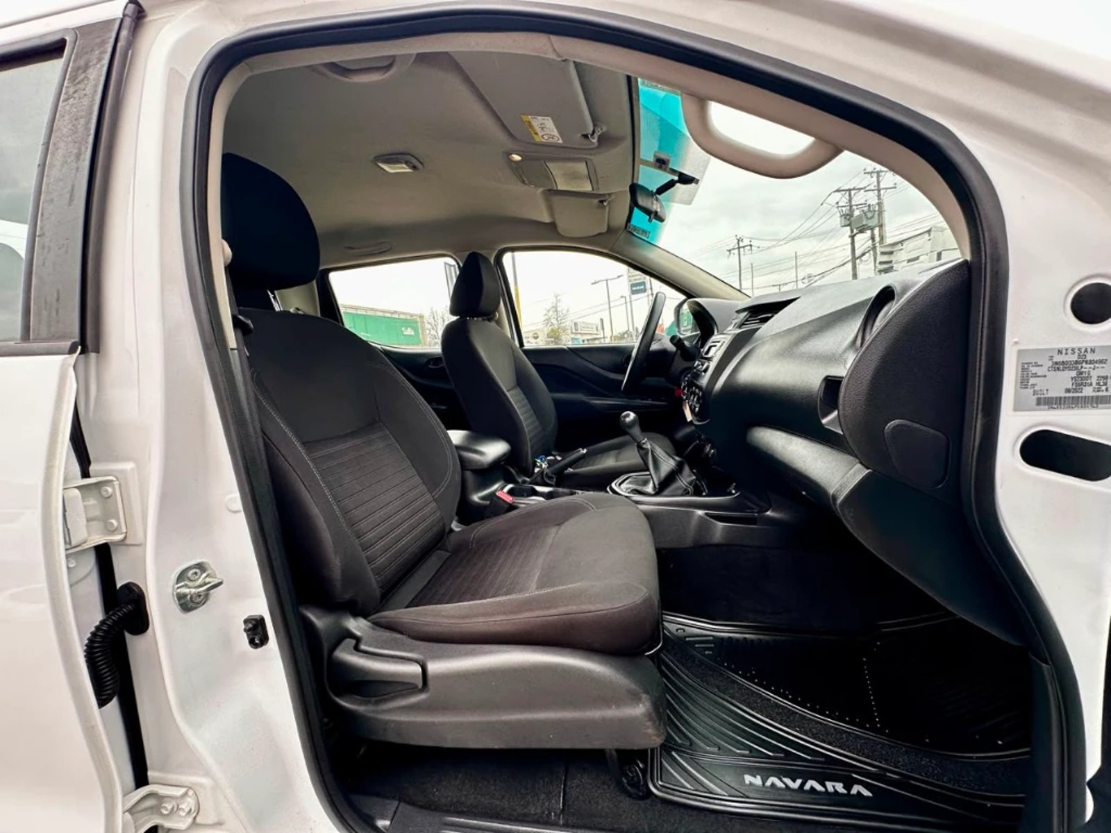 NISSAN NAVARA 2023 - Imagen 14 de 20