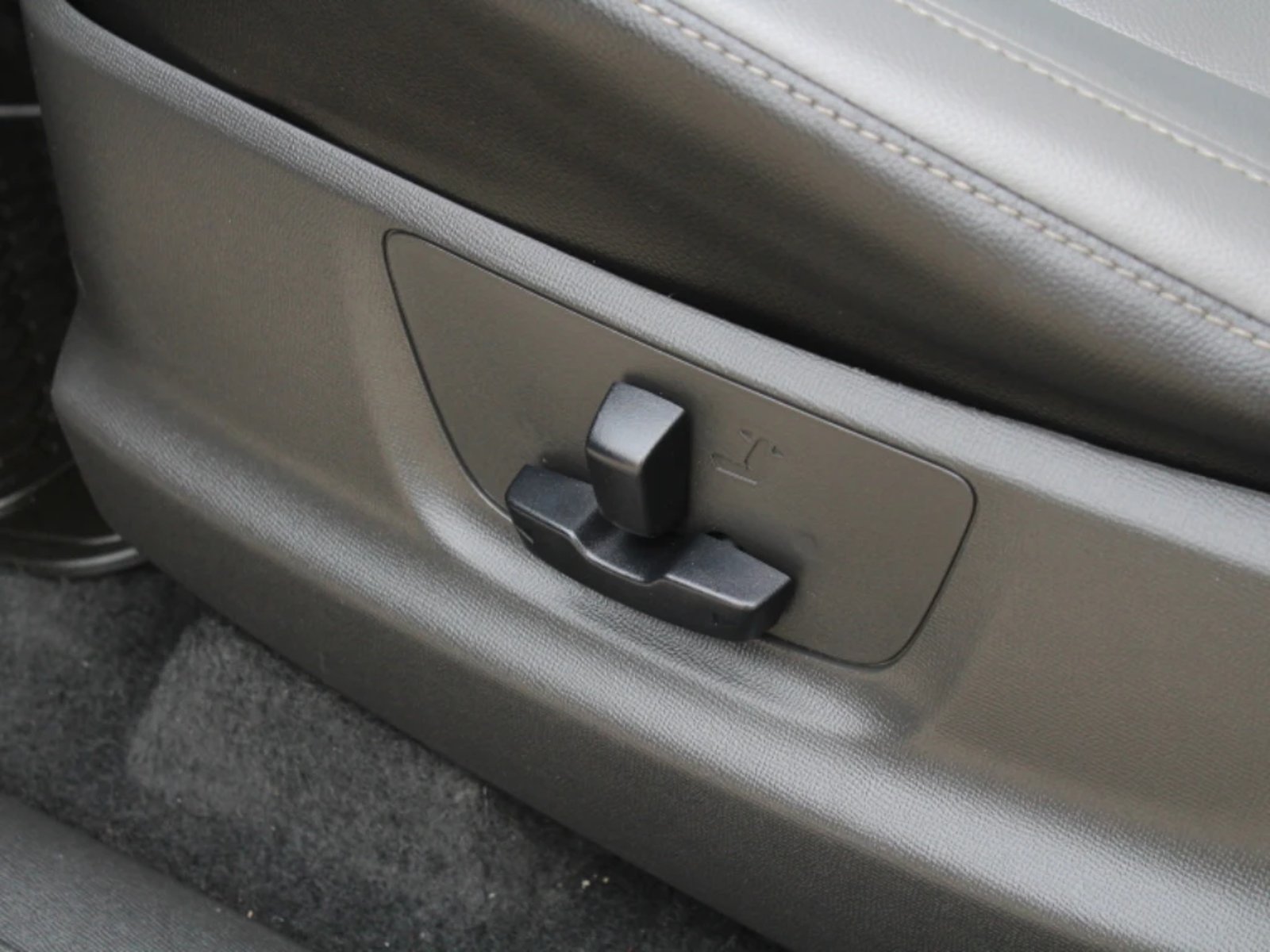 CHEVROLET COLORADO 2023 - Imagen 14 de 20