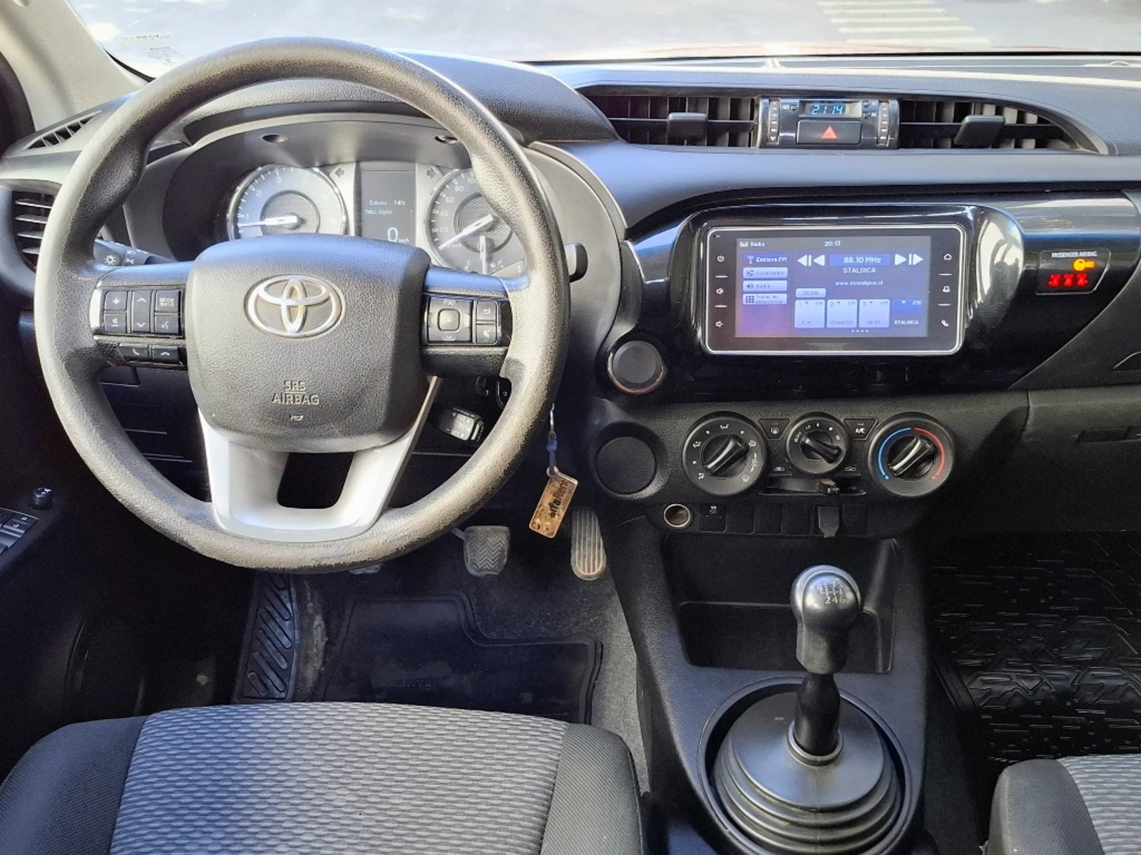 Toyota Hilux 2022 - Imagen 20 de 20