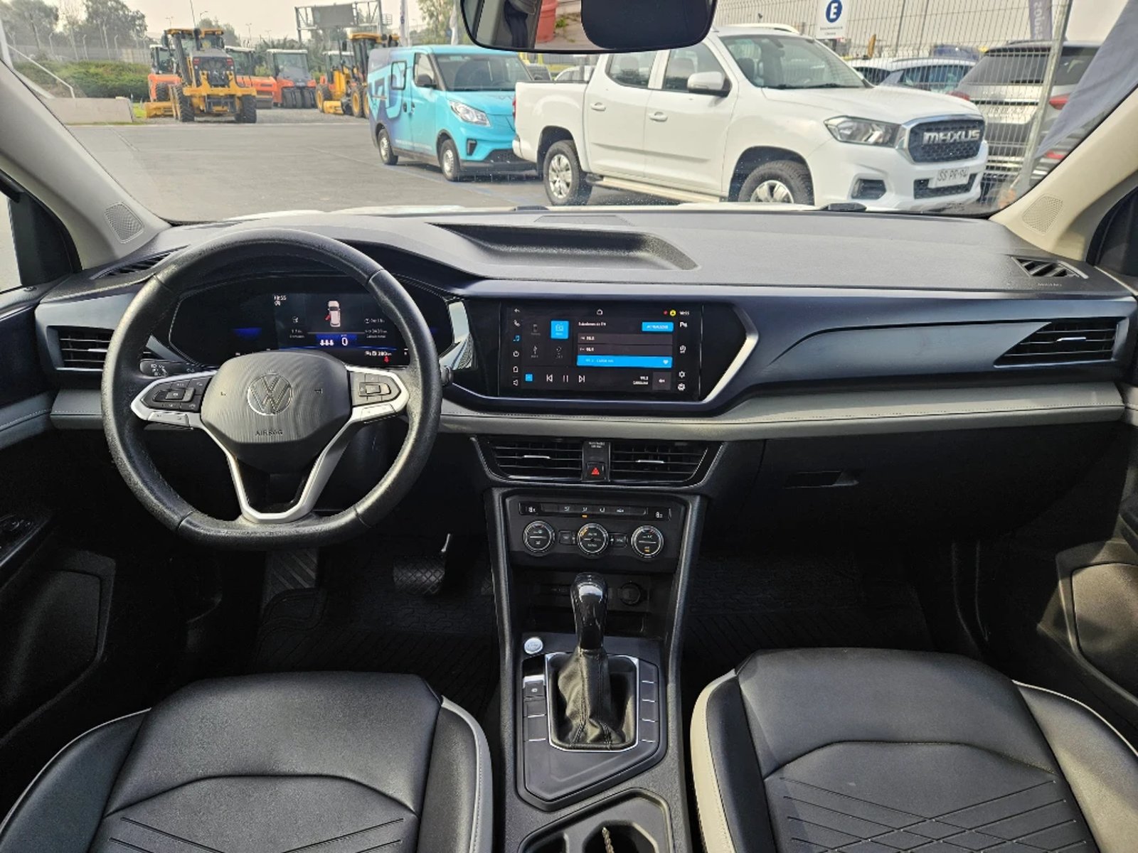 VOLKSWAGEN TAOS 2023 - Imagen 14 de 20