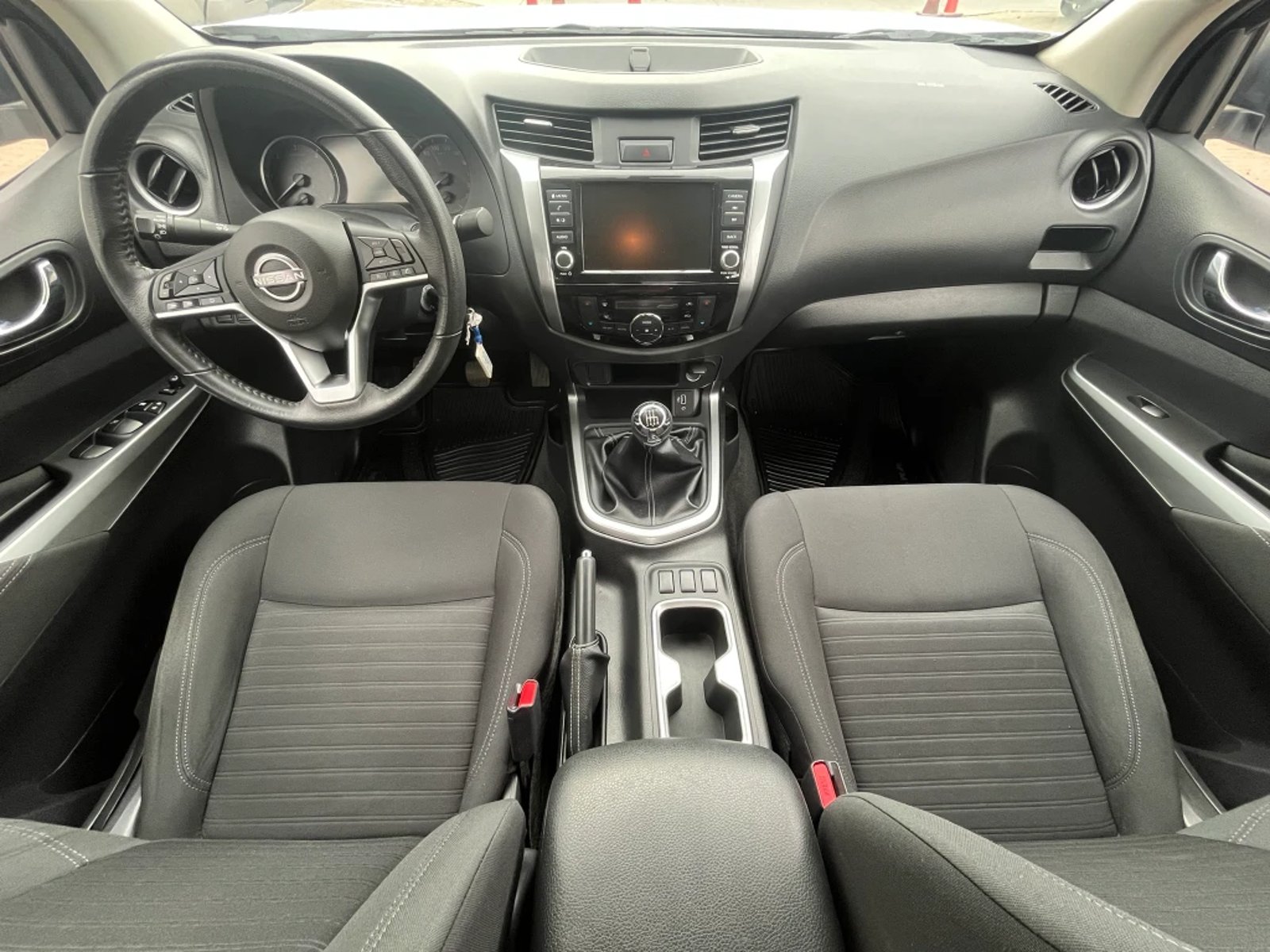 NISSAN NAVARA 2023 - Imagen 16 de 20