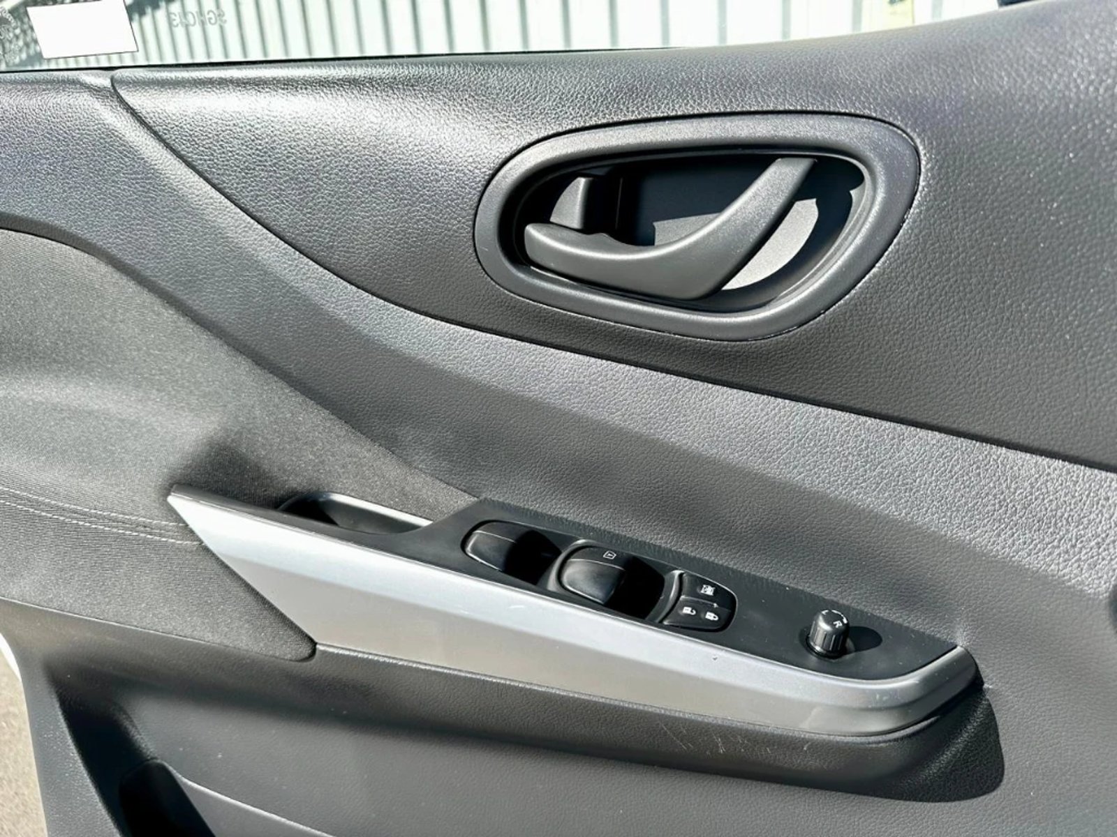 NISSAN NAVARA 2023 - Imagen 15 de 20