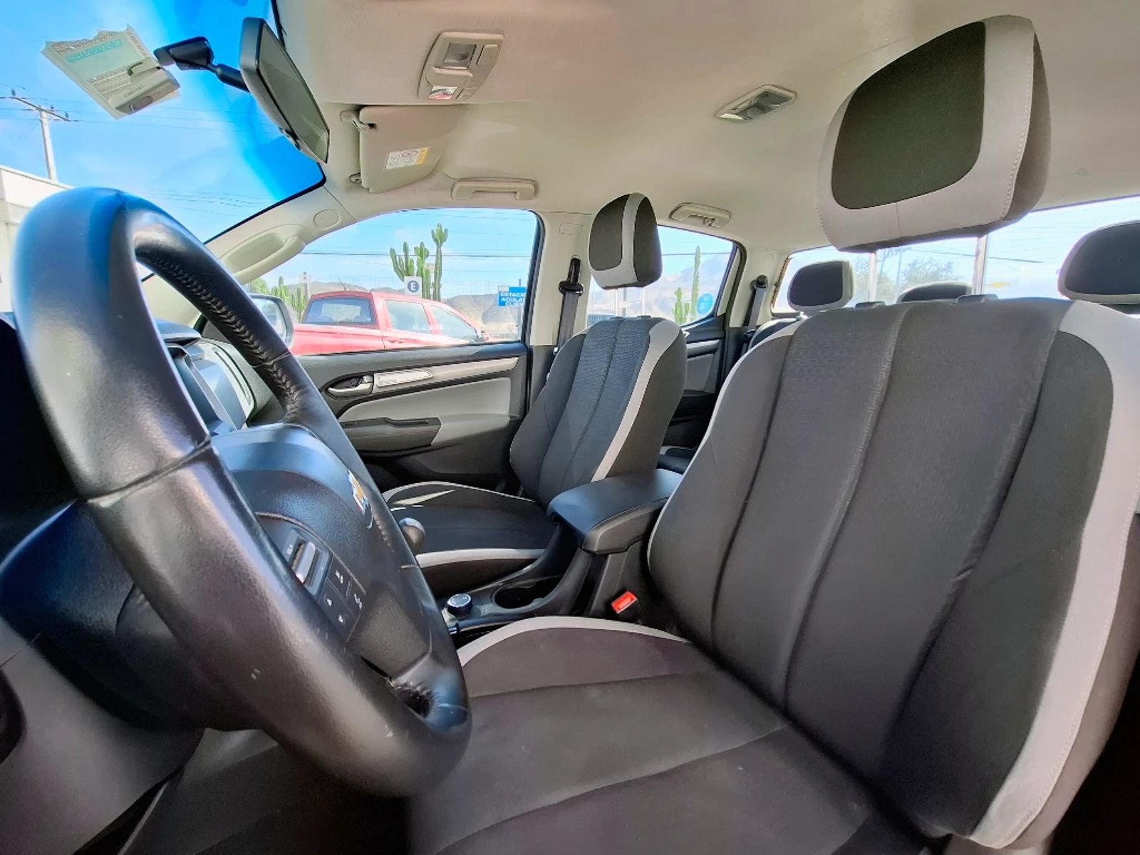 CHEVROLET COLORADO 2023 - Imagen 12 de 20