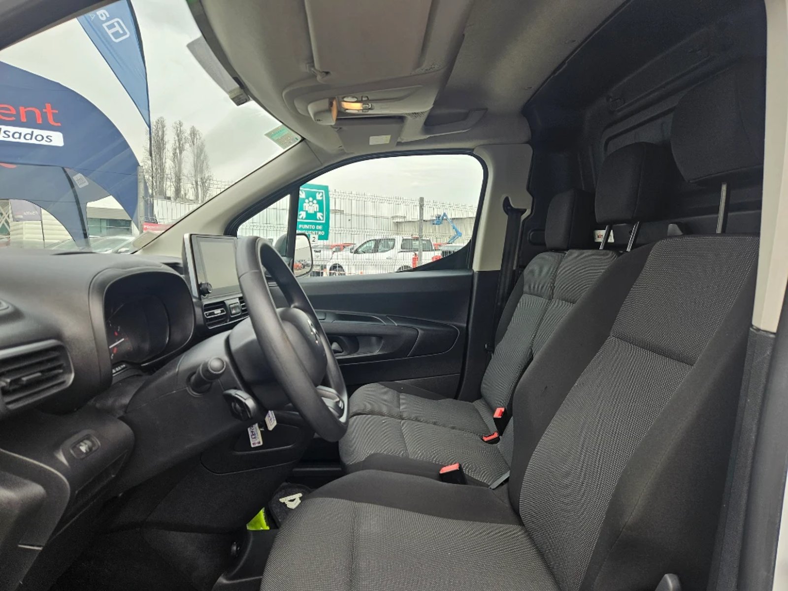 Citroën Berlingo 2023 - Imagen 18 de 20