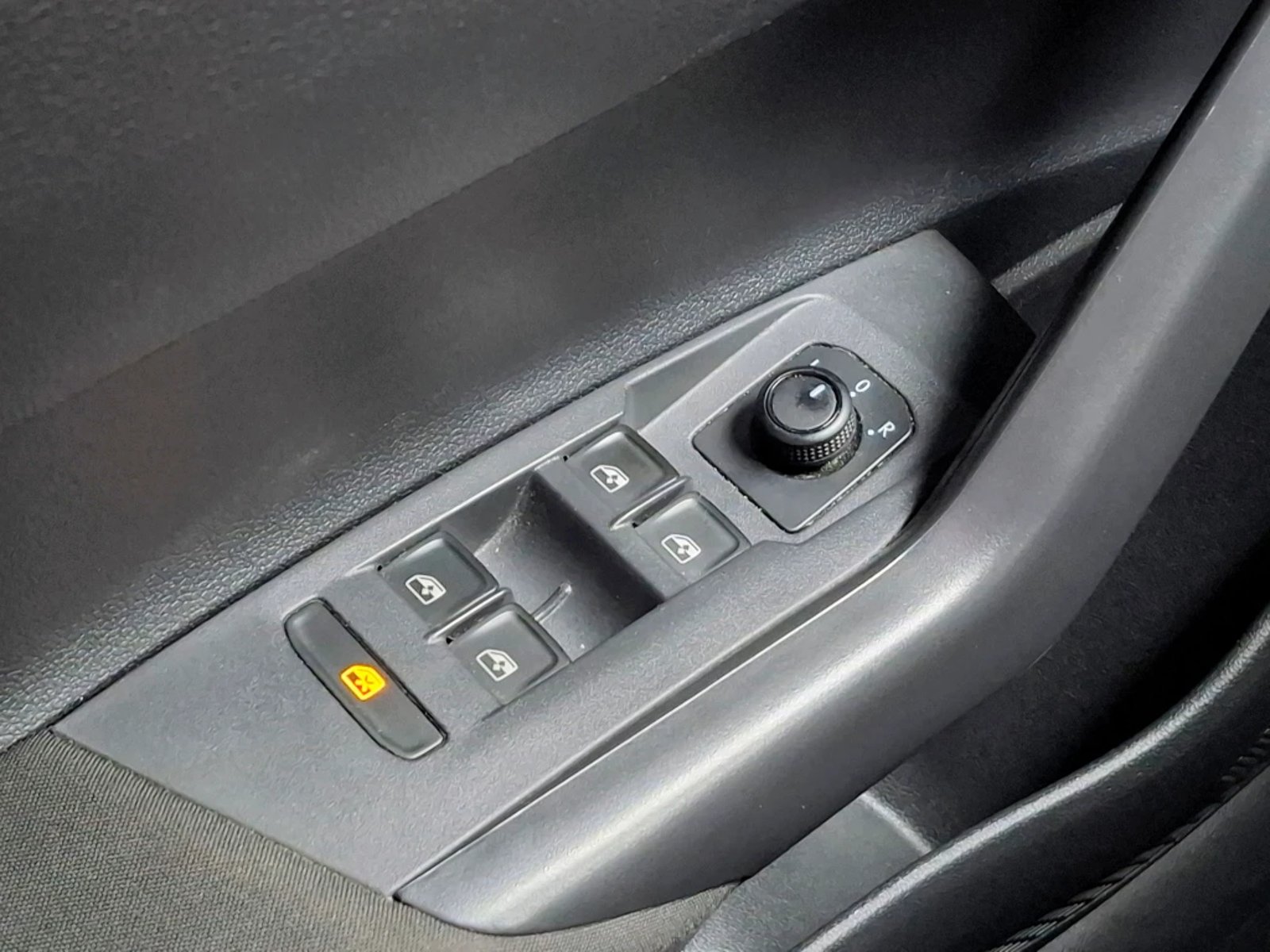 VOLKSWAGEN NIVUS 2023 - Imagen 14 de 20