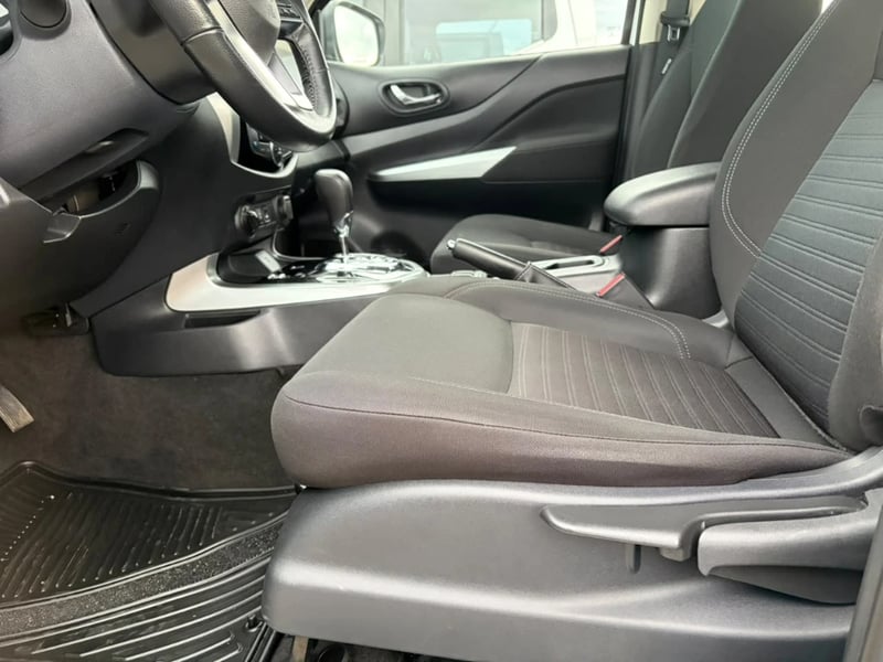 Nissan Navara 2023 - Imagen 14 de 20