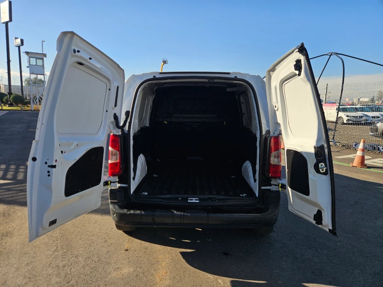 Citroën Berlingo 2024 - Imagen 13 de 20