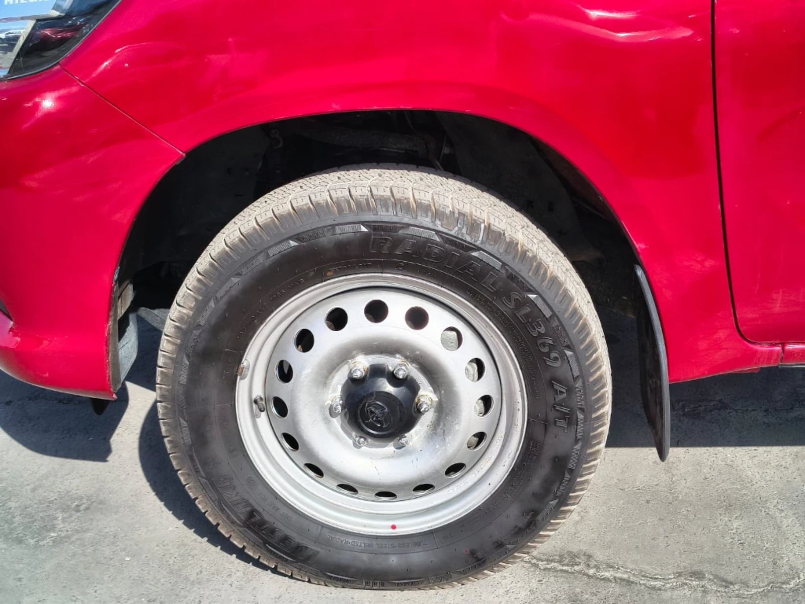 Toyota Hilux 2024 - Imagen 8 de 20