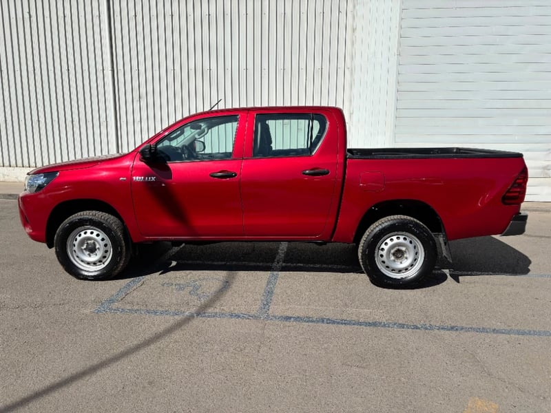 Toyota Hilux 2024 - Imagen 8 de 20