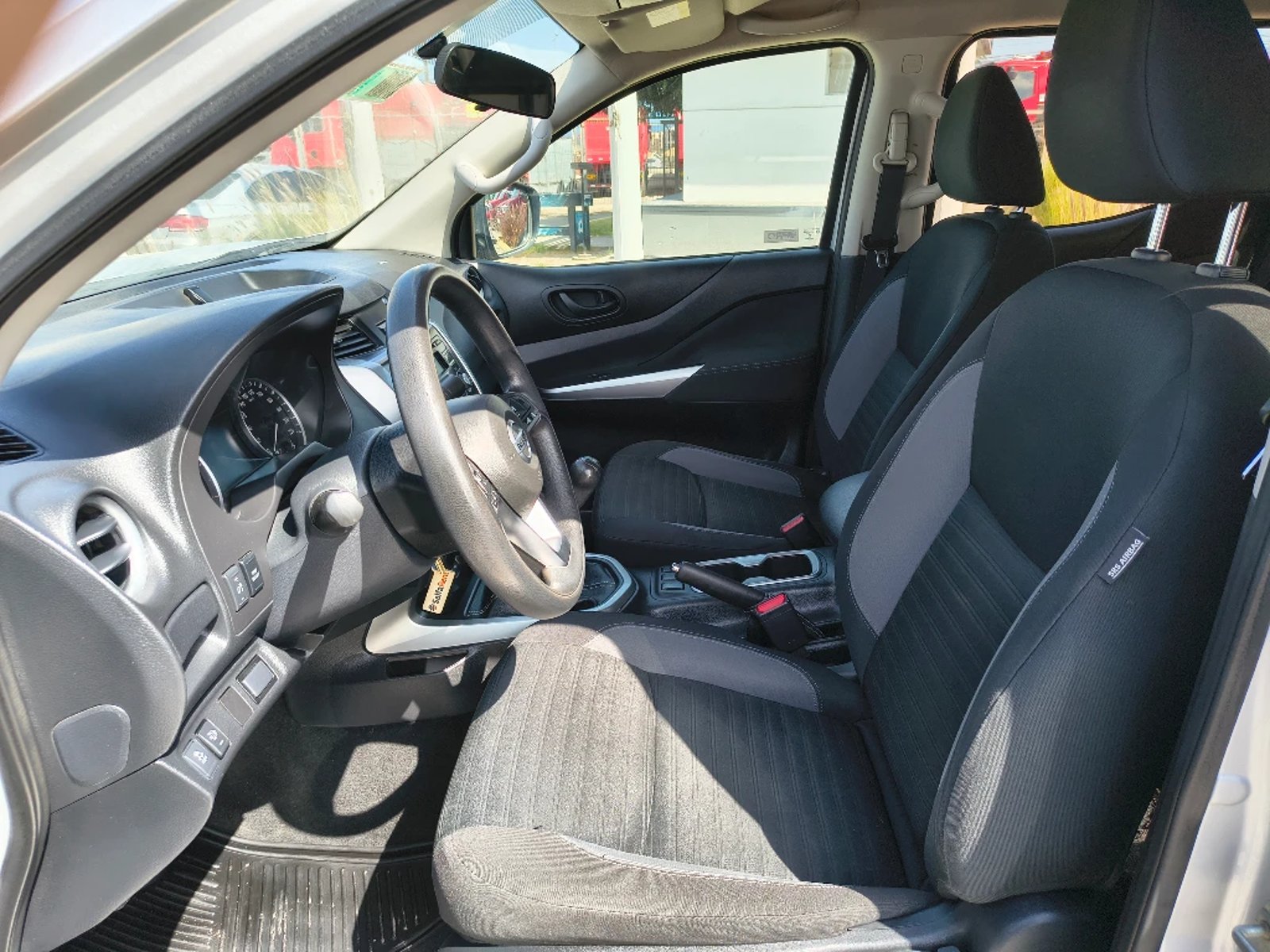 NISSAN NAVARA 2021 - Imagen 12 de 20