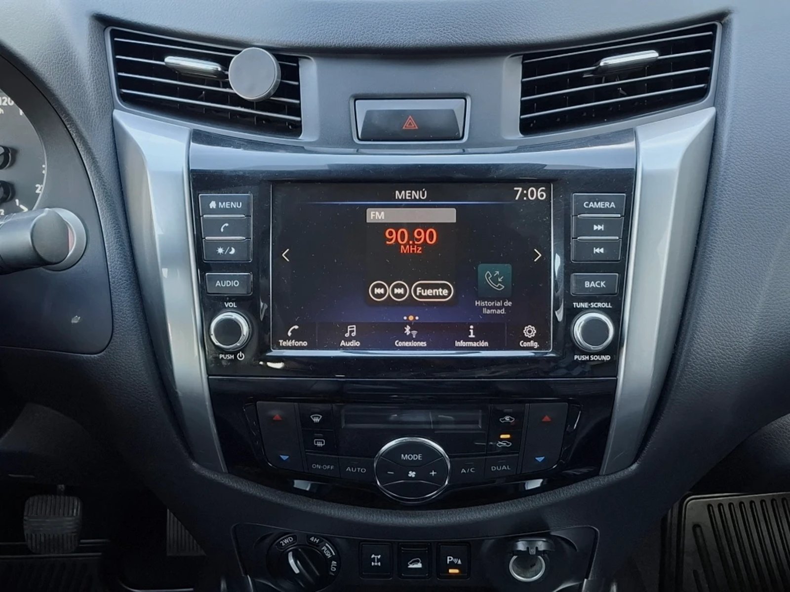 Nissan Navara 2023 - Imagen 17 de 20