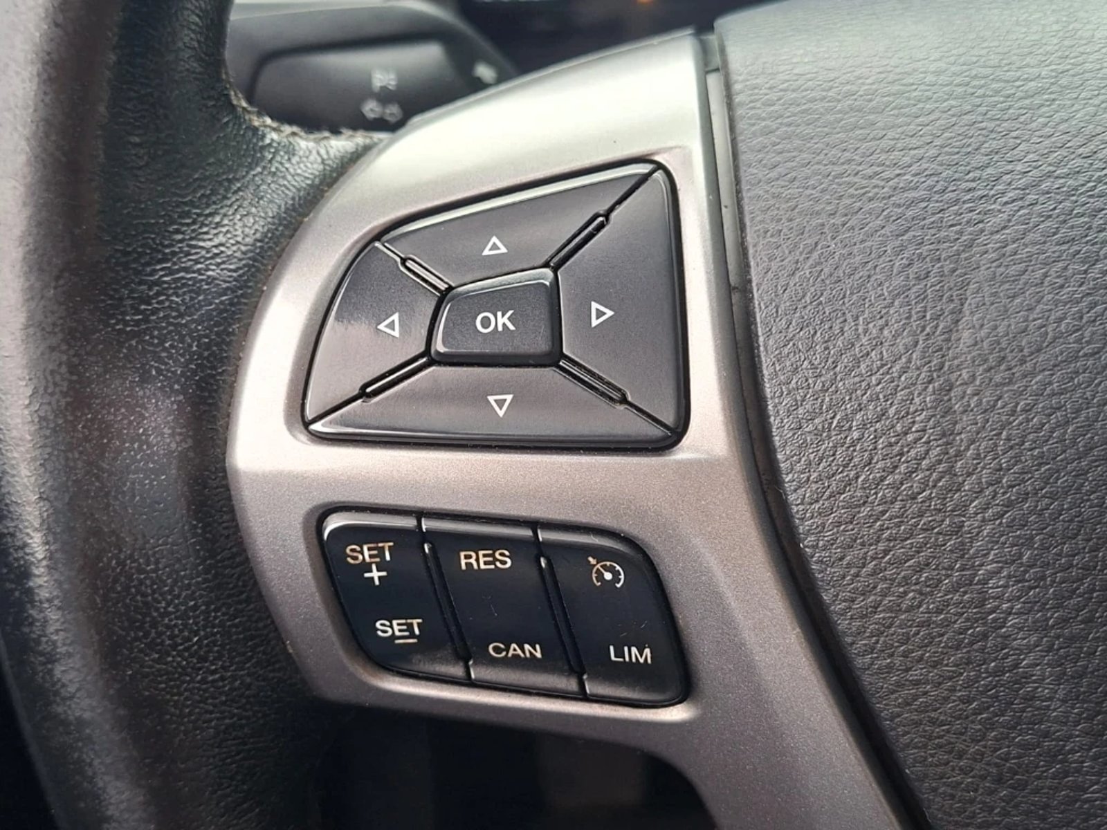 Ford Ranger 2023 - Imagen 17 de 20