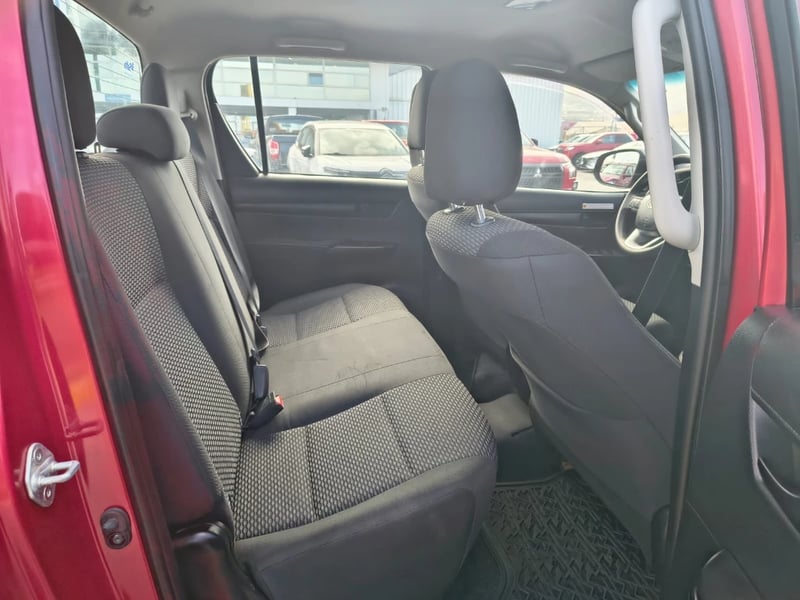 Toyota Hilux 2024 - Imagen 18 de 20