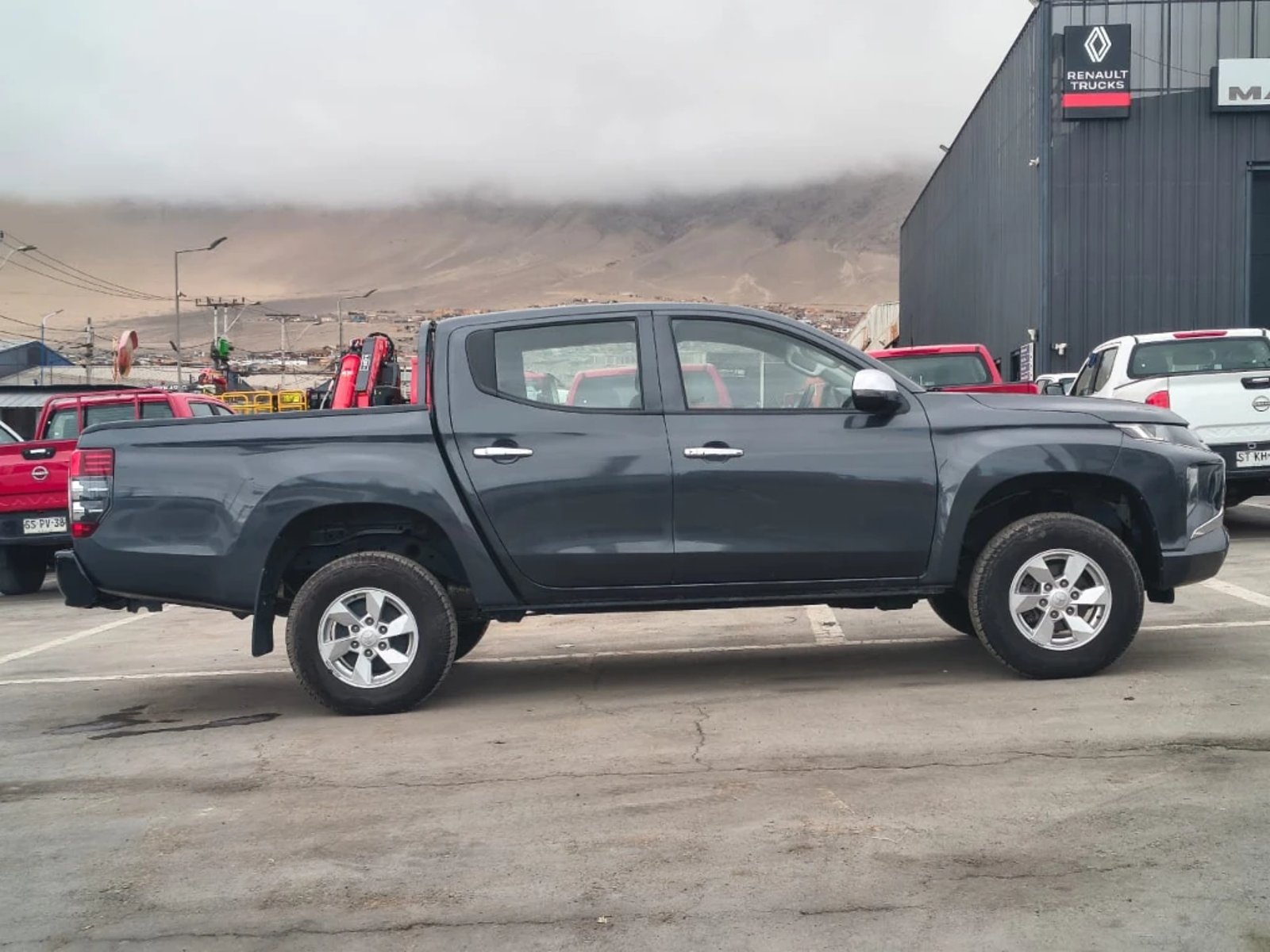 Mitsubishi L200 2023 - Foto 4 de 20