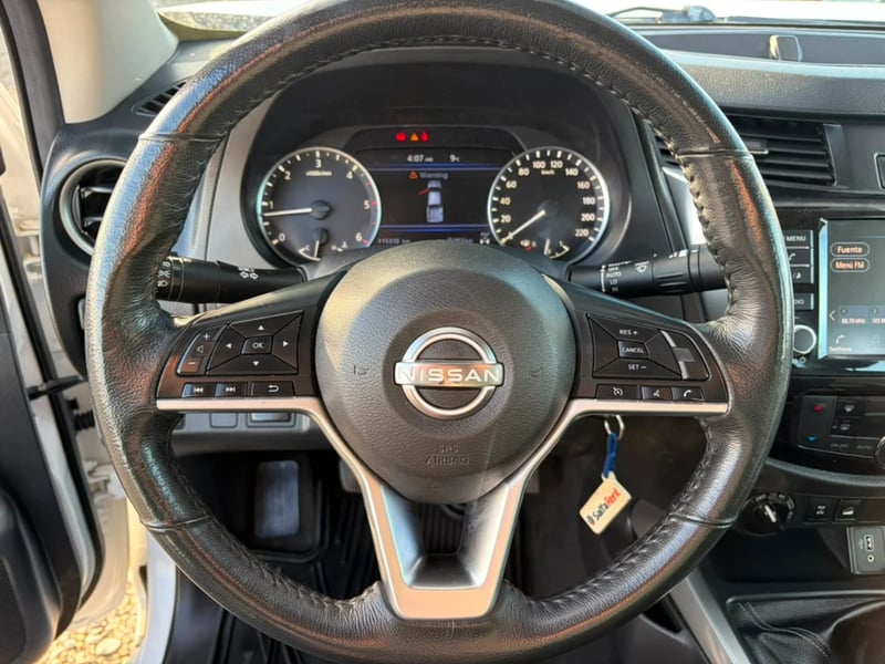 Nissan Navara 2023 - Imagen 17 de 20