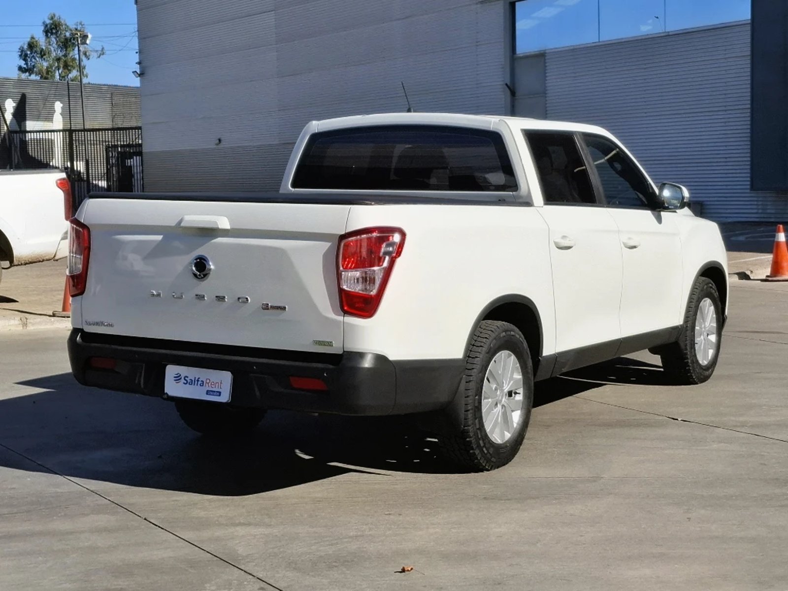 SSANGYONG GRAND MUSSO 2023 - Imagen 4 de 20