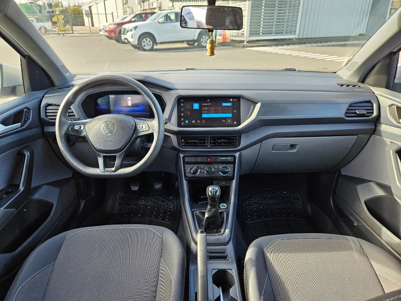 Volkswagen T-cross 2023 - Imagen 11 de 20