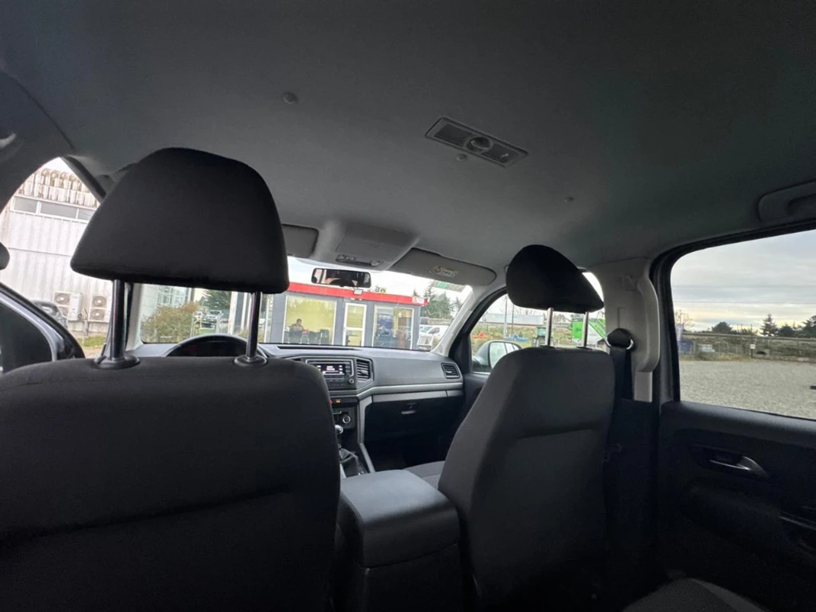 VOLKSWAGEN AMAROK 2023 - Imagen 20 de 20