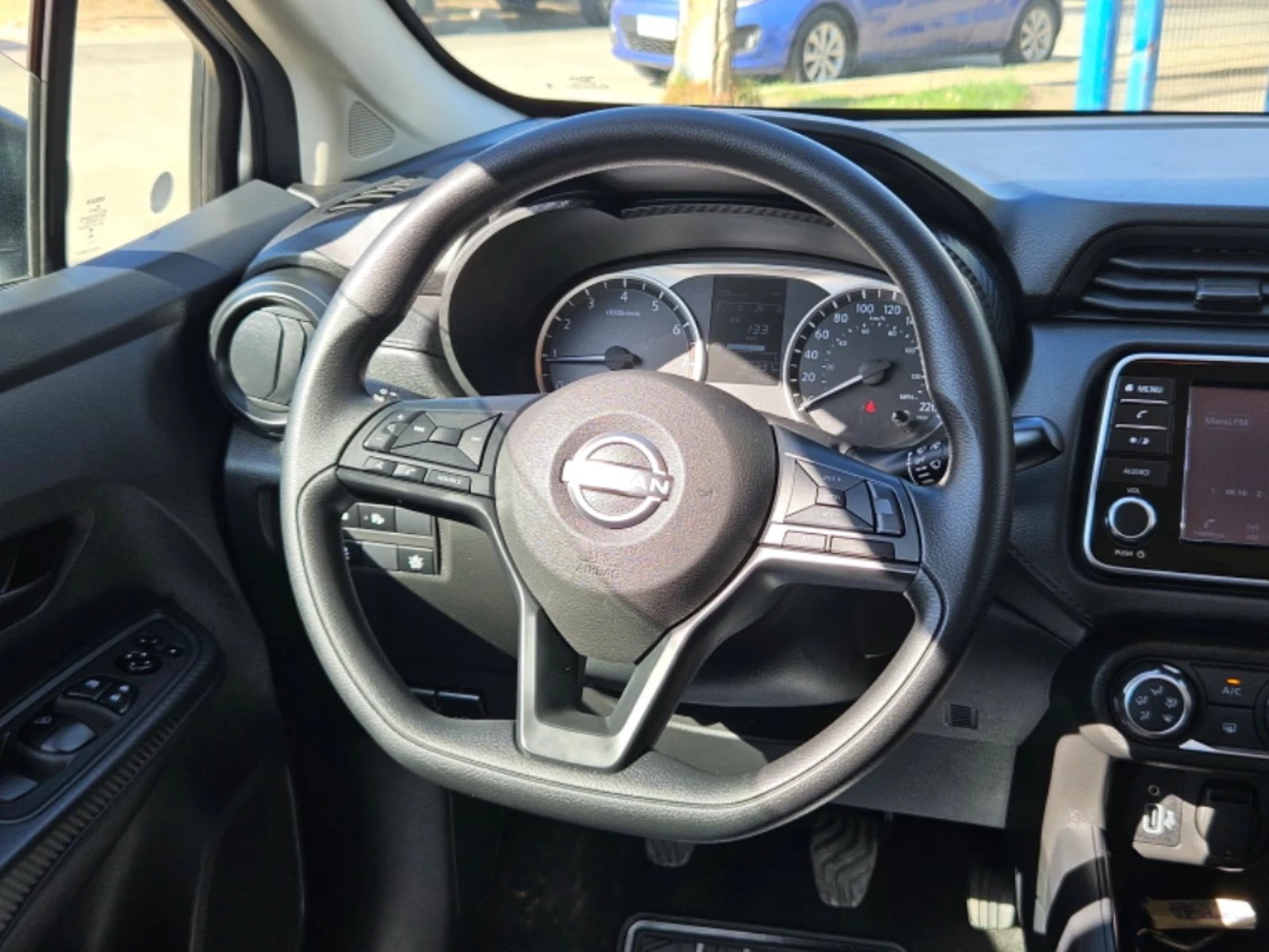 Nissan Versa 2024 - Imagen 18 de 20