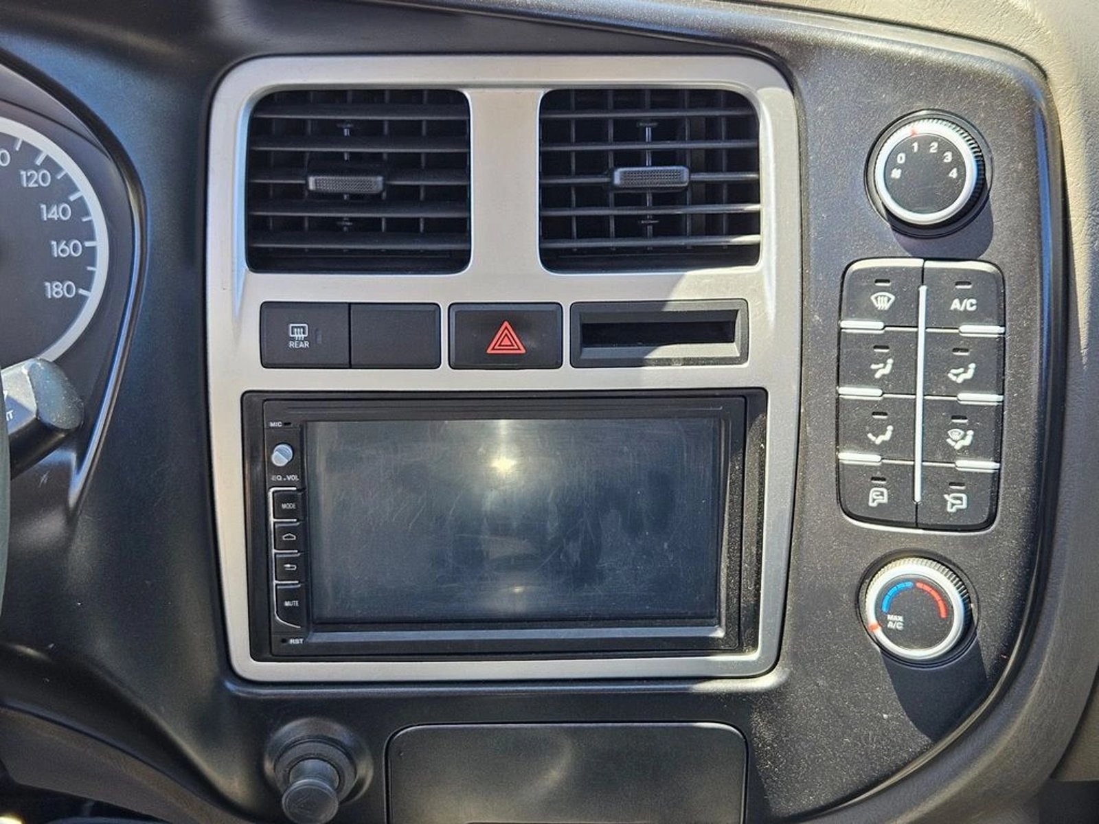 HYUNDAI PORTER 2023 - Imagen 18 de 20