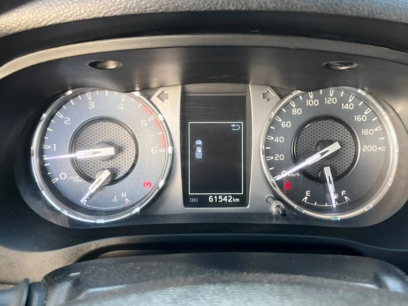 Toyota Hilux 2024 - Imagen 13 de 20