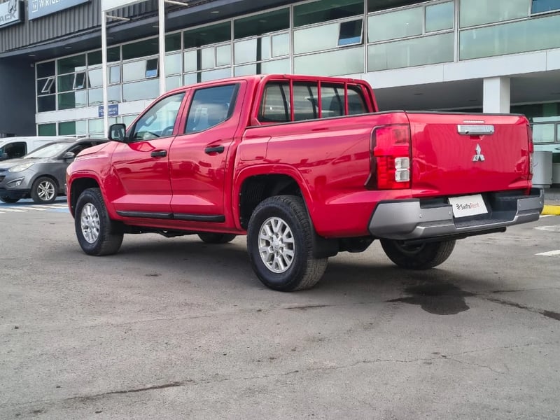 Mitsubishi L200 2024 - Imagen 7 de 20