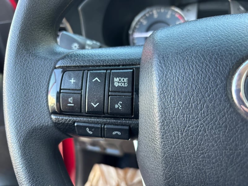 Toyota Hilux 2024 - Imagen 10 de 20