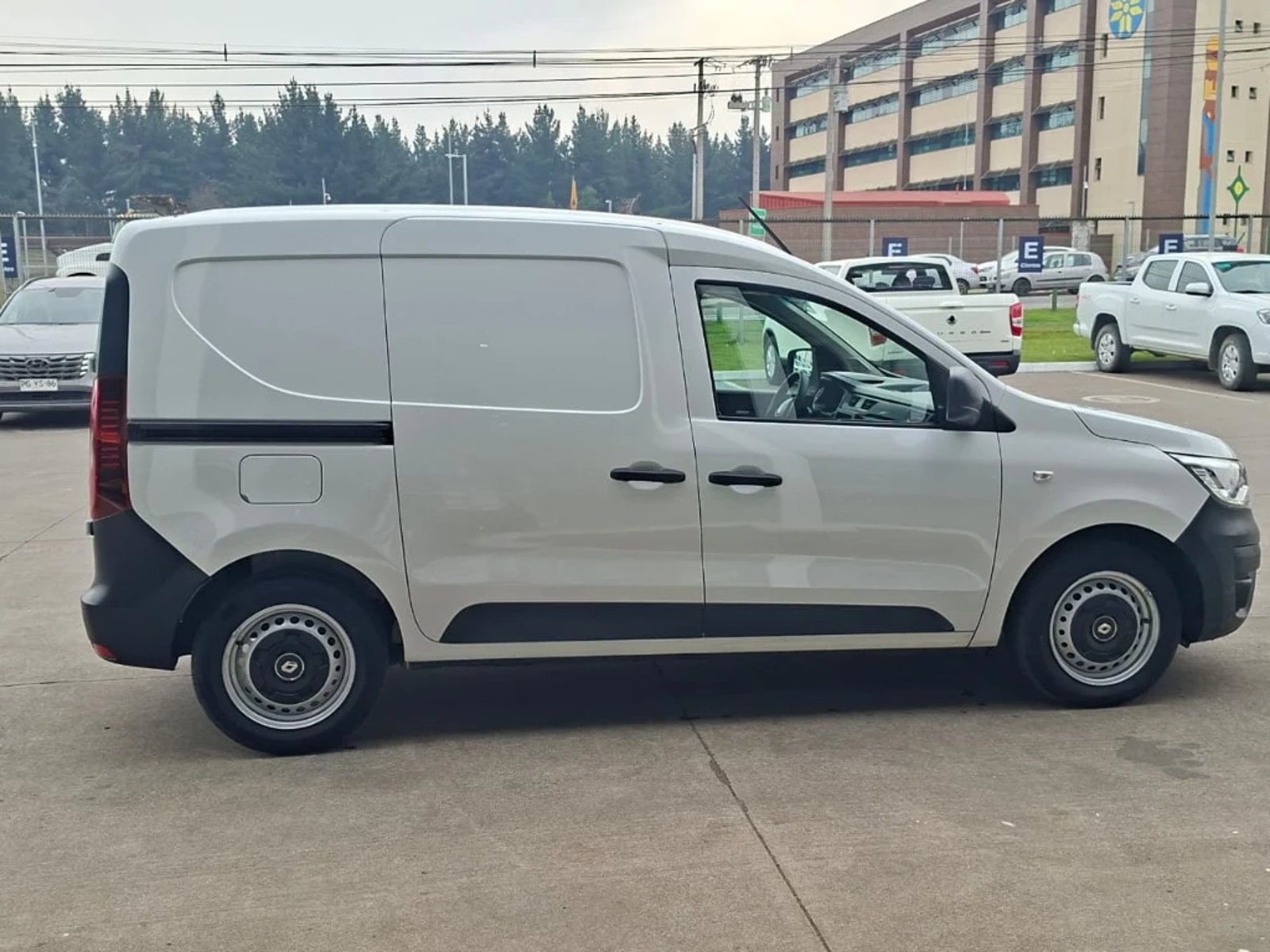 RENAULT EXPRESS 2022 - Imagen 4 de 20