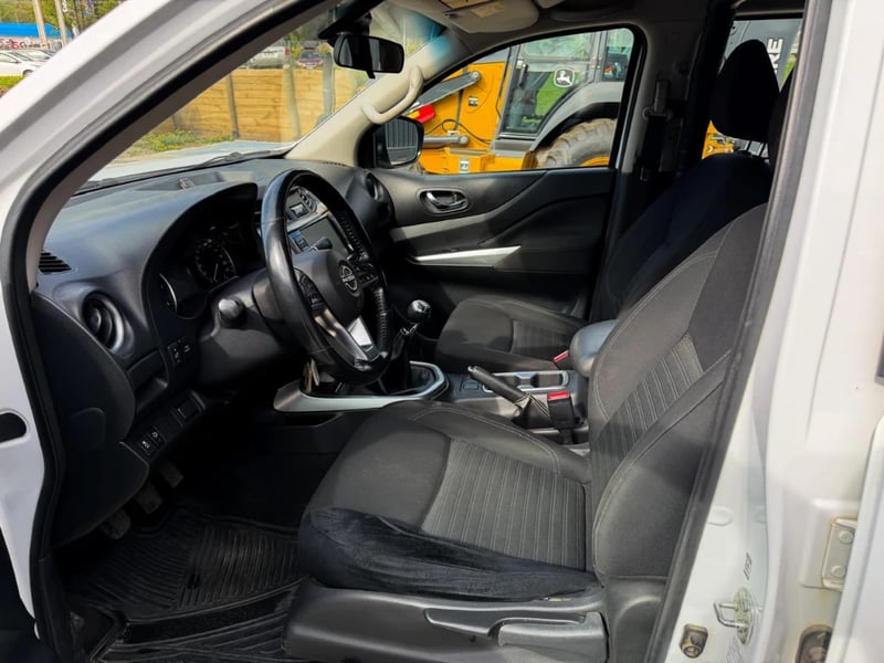 Nissan Navara 2023 - Imagen 18 de 20
