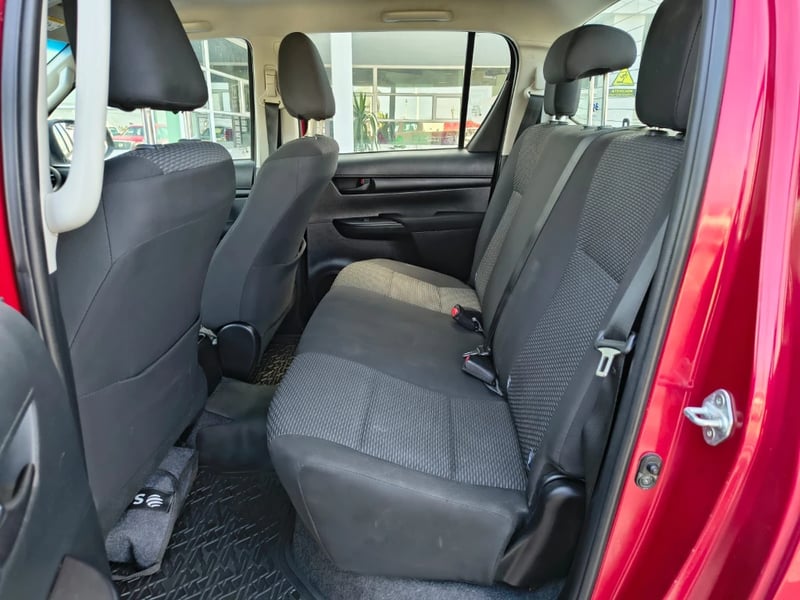 Toyota Hilux 2023 - Imagen 18 de 20