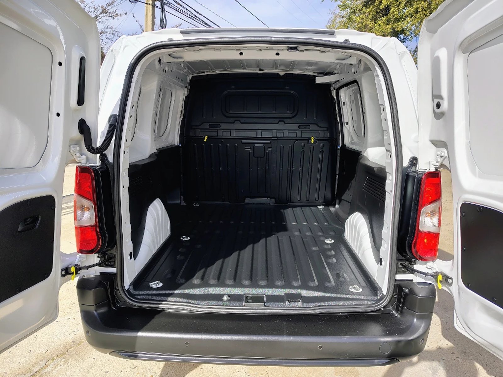 CITROEN BERLINGO 2023 - Imagen 14 de 20