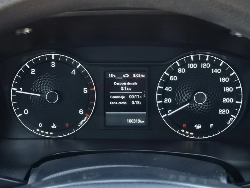 SsangYong Grand musso 2023 - Imagen 15 de 20
