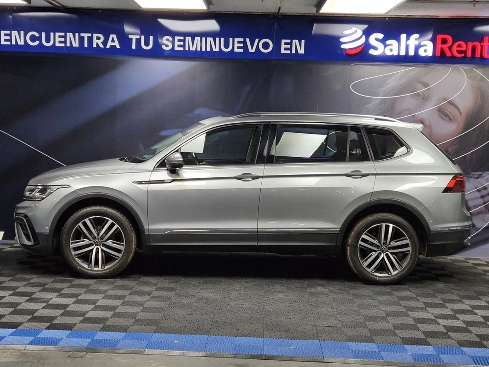 VOLKSWAGEN TIGUAN 2023 - Imagen 9 de 20
