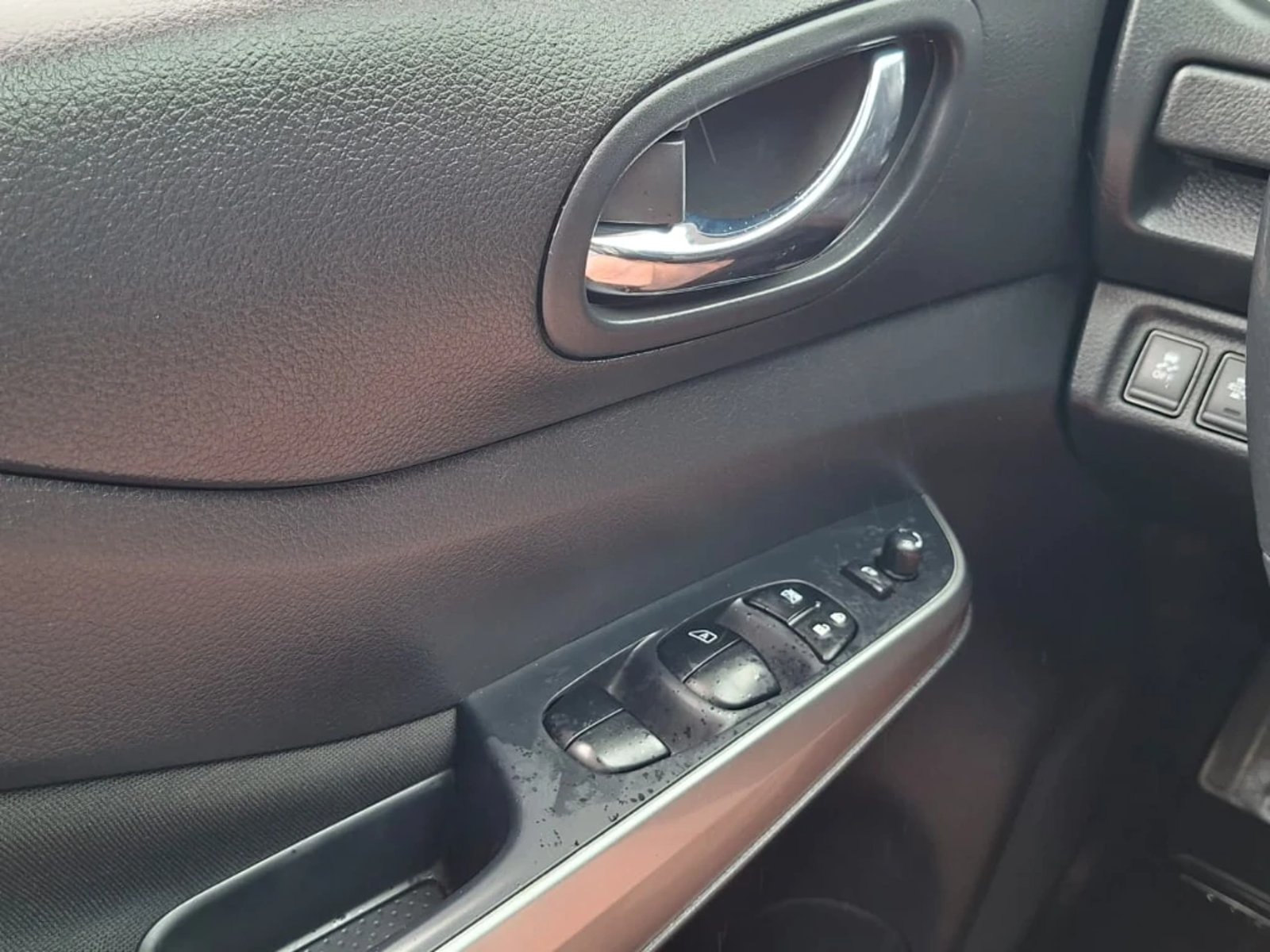 Nissan Navara 2023 - Imagen 14 de 20