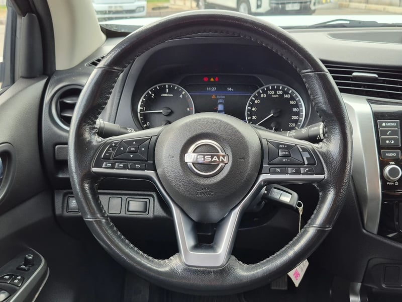Nissan Navara 2023 - Imagen 17 de 20
