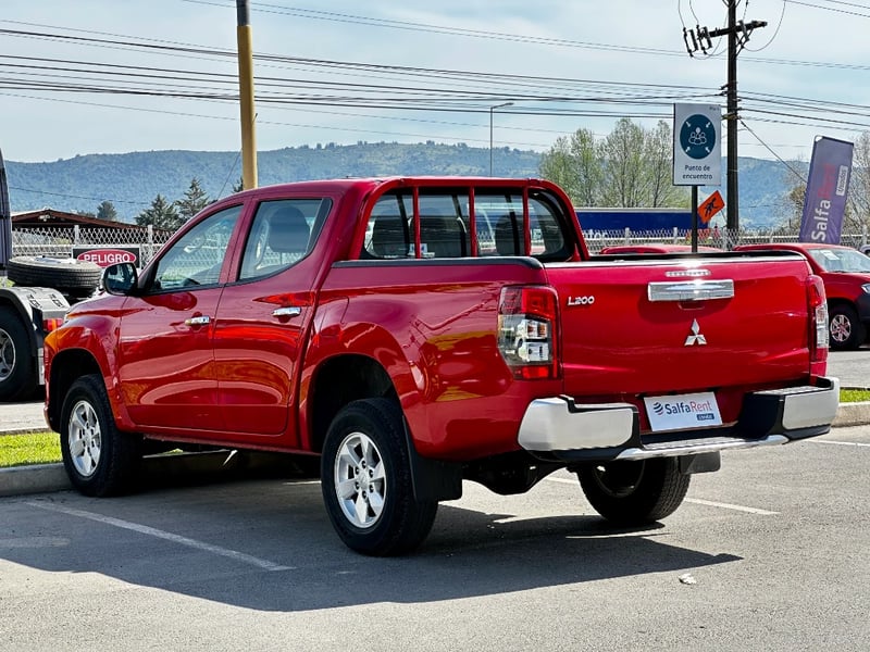 Mitsubishi L200 2023 - Imagen 8 de 20
