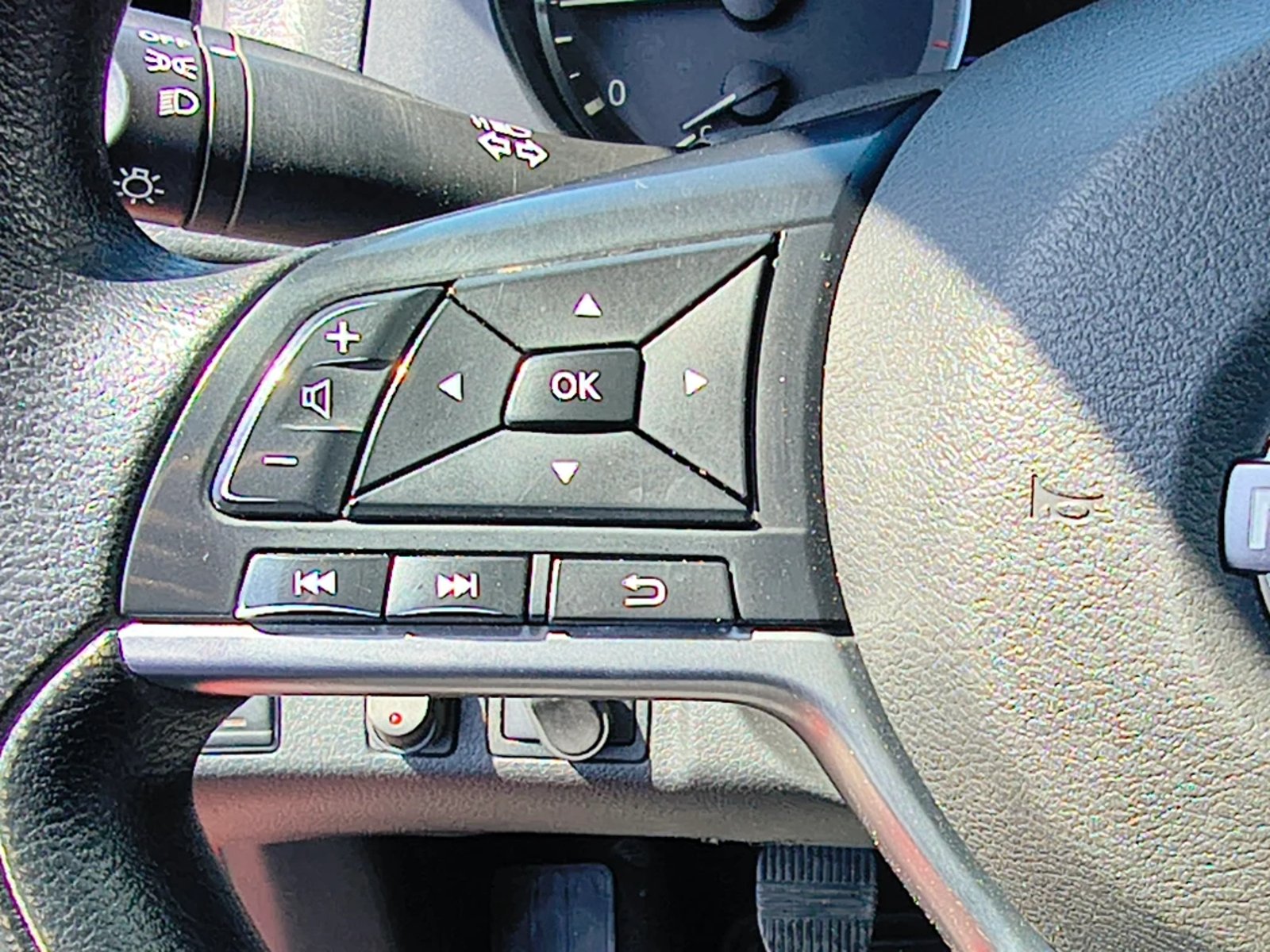 NISSAN NAVARA 2023 - Imagen 16 de 20
